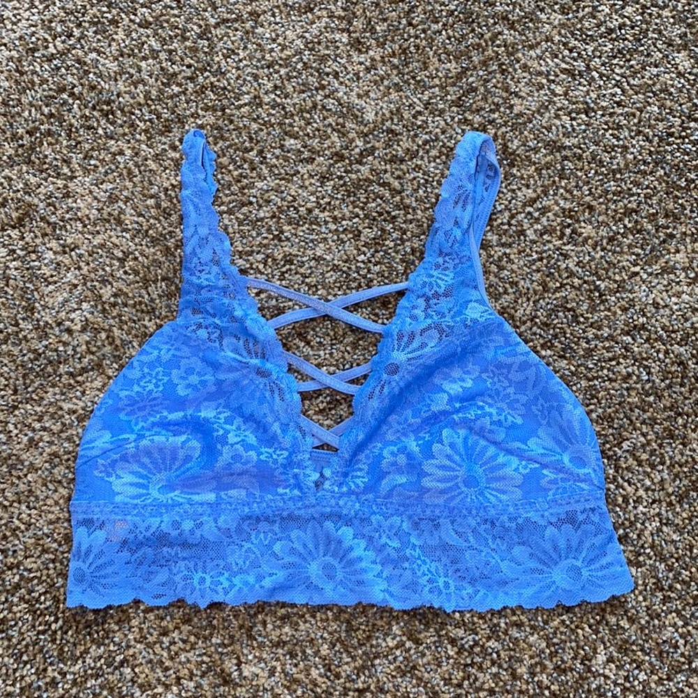 Never worn blue VS PINK criss cross bralette